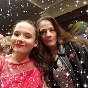 Meet your Posher, April